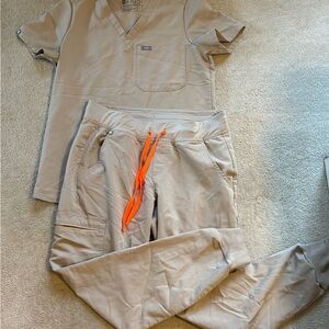 Women’s FIGS Khaki Technical Collection Scrub Set